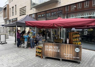 Påske blomst event med Påskeliljer. 123event.dk